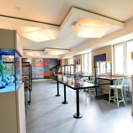 Kinlay Hostel Eyre Square Galway Bagian luar foto