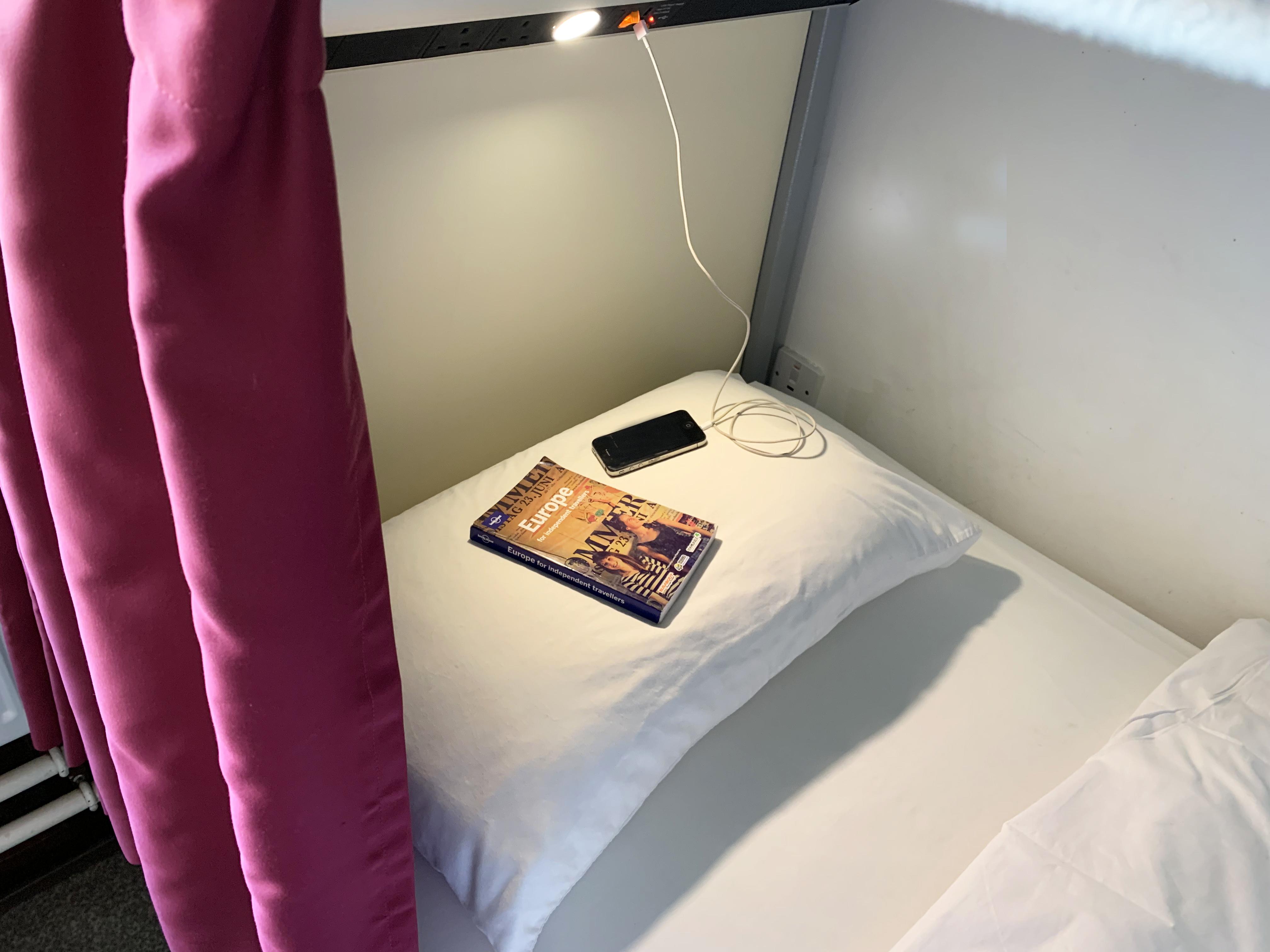 Kinlay Hostel Eyre Square Galway Bagian luar foto